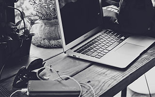 英超直播-【各队赛季最佳】洛杉矶湖人，无解詹眉让口号变现实