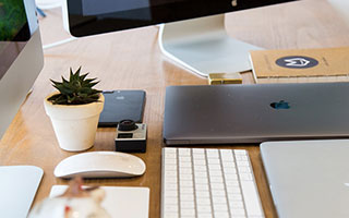 英超直播-【各队赛季最佳】洛杉矶湖人，无解詹眉让口号变现实